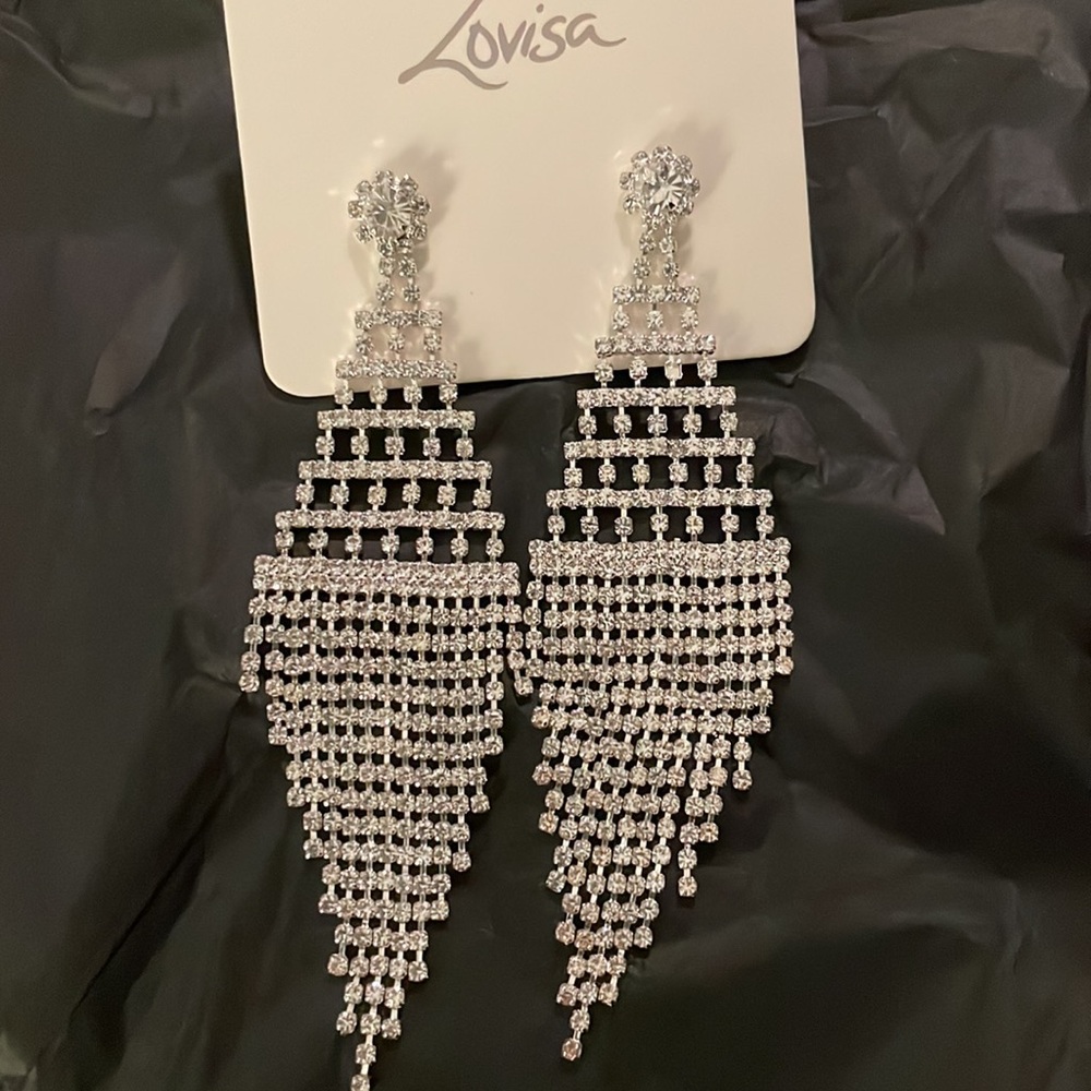 Lovisa 4 inch Sparkle Dangle Crystal Silver Tone Chandelier Post Earrings